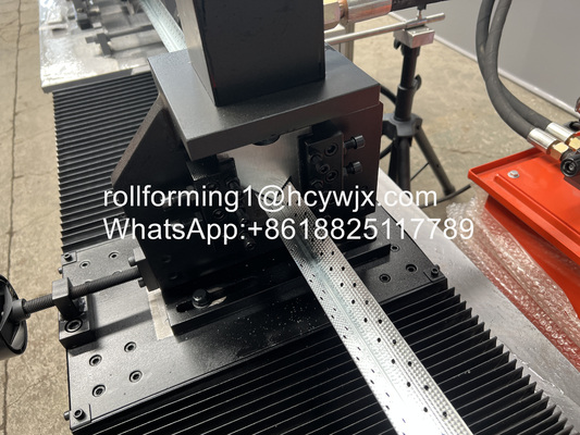 Cr12 Cutter 45# Steel Angle Keel Roll Forming Machine