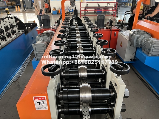 45# Steel Roll Forming Machine Gear Transmit Beacon 6 / Beacon 10 0-35m/Min Speed