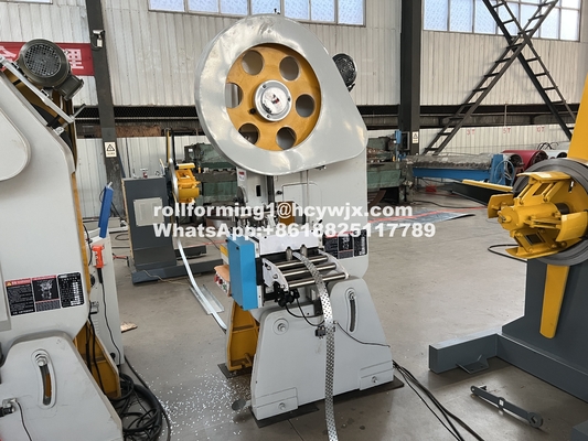 45# Steel Roll Forming Machine Gear Transmit Beacon 6 / Beacon 10 0-35m/Min Speed