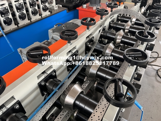 2.8t 0.6mm Plc Drywall Roll Forming Machine With Adjustable Cutting Length