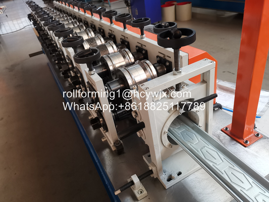 Customizable Feed Width Shutter Door Roll Forming Machine for Thinckness 0.8-1.2mm