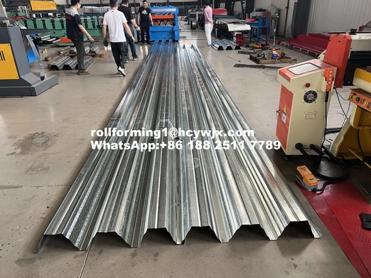 Reliable Load Bearing Sheet T153-40L-840 Floor Decking Roll Forming Machine Accurate