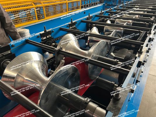 Automatic Ridge Cap Roll Forming Machine , Roof Tile Manufacturing Machine Hydraulic Cutting