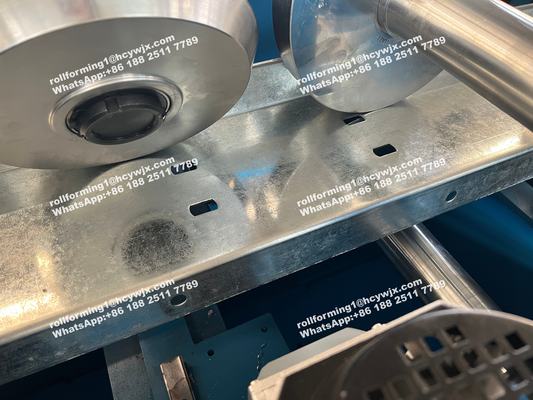 Steel C Purlins Roll Forming Machine Controled By PLC Vector Inverter