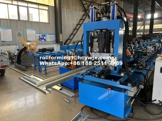 Galvanized Steel Chain Drive Automatic CZ Purlin Roll Forming Machine 14-18 Stations 1.2-1.8mm