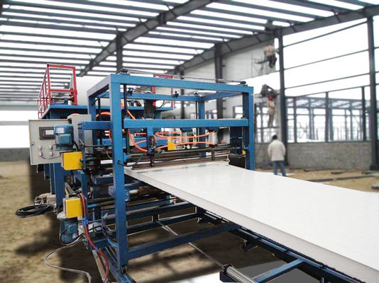 Colored Steel Foamed Sandwich Panel Roll Forming Machine Hydraulic Cutting