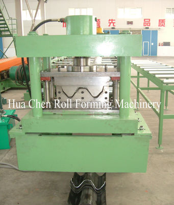 High Speed Metal Sheet Forming Equipment For Highway Guardrail