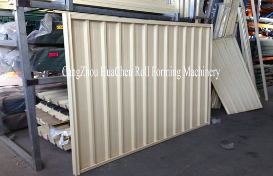 Run Cutting C Purlin Metal Stud And Track Roll Forming Machine For Steel Frame